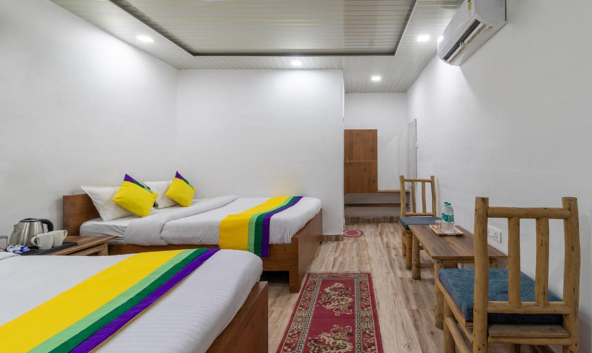 Itsy Hotels Paddler Zone With Bungee Jumping Shivpurī 外观 照片