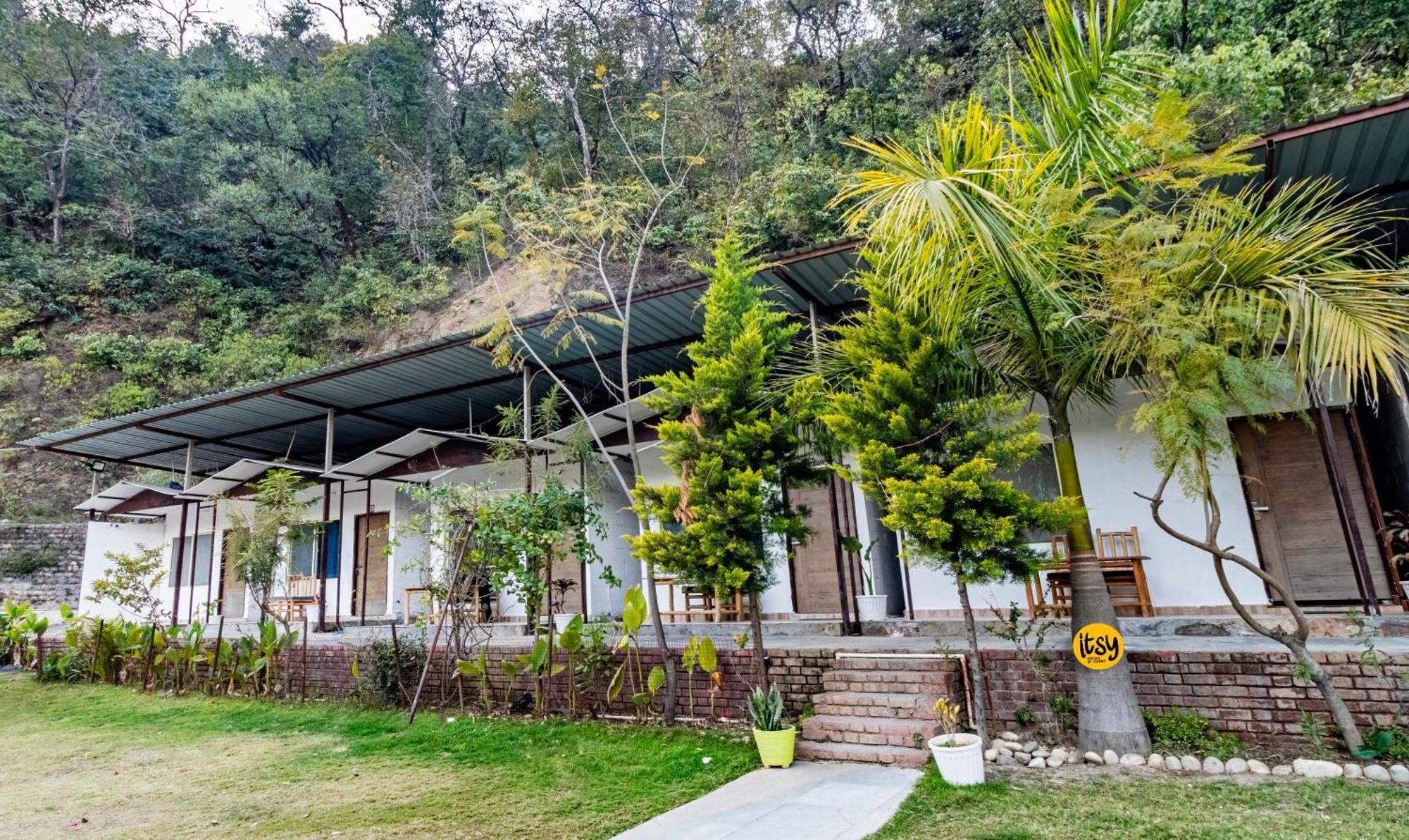 Itsy Hotels Paddler Zone With Bungee Jumping Shivpurī 外观 照片